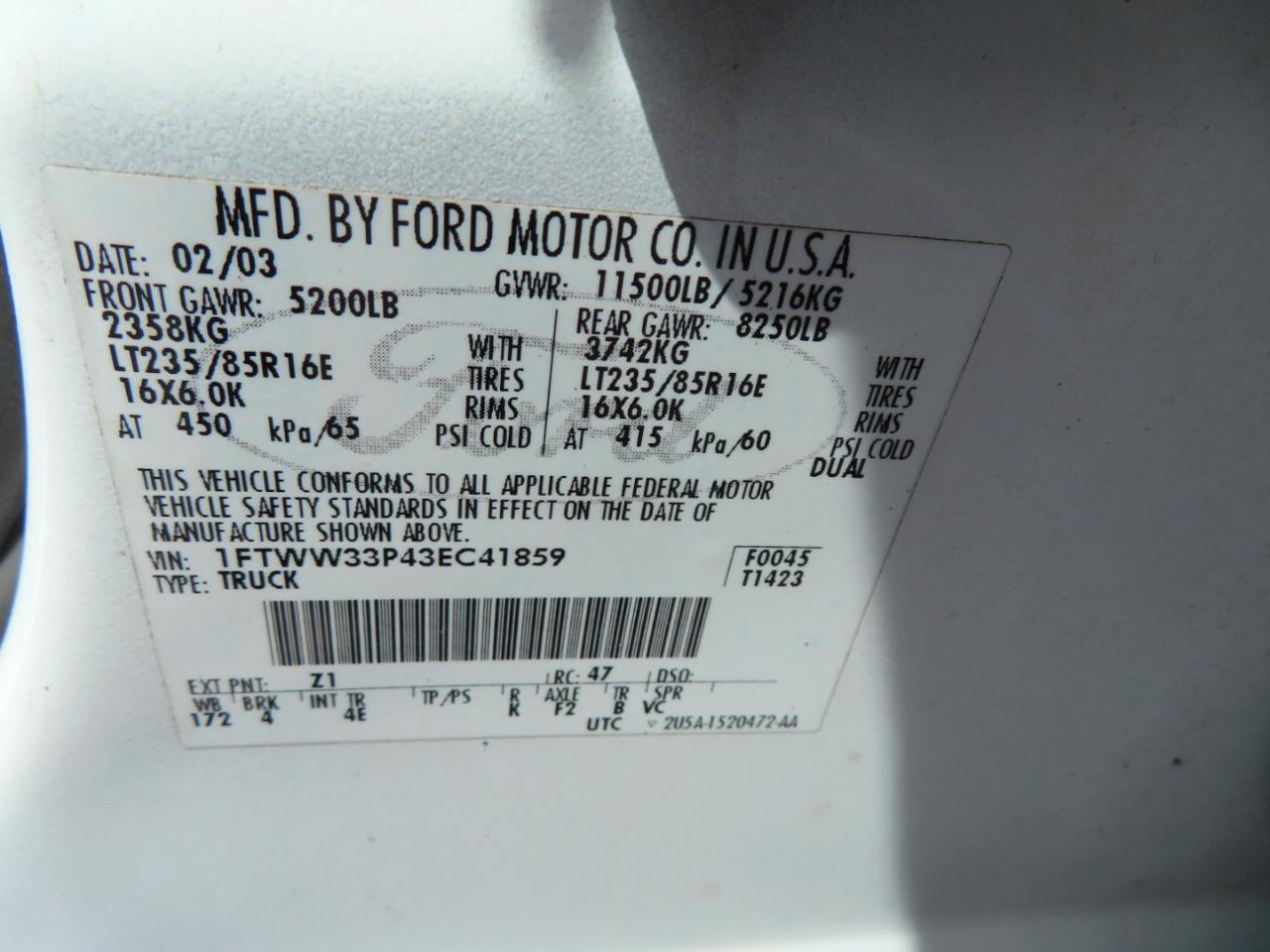 Ford Super Duty F-350 DRW Crew Cab 172" Lariat 4WD 2003