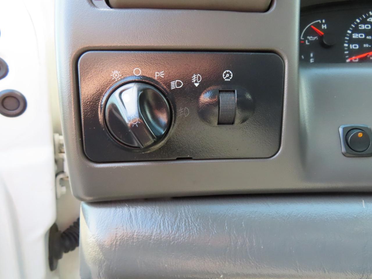 Ford Super Duty F-350 DRW Crew Cab 172" Lariat 4WD 2003