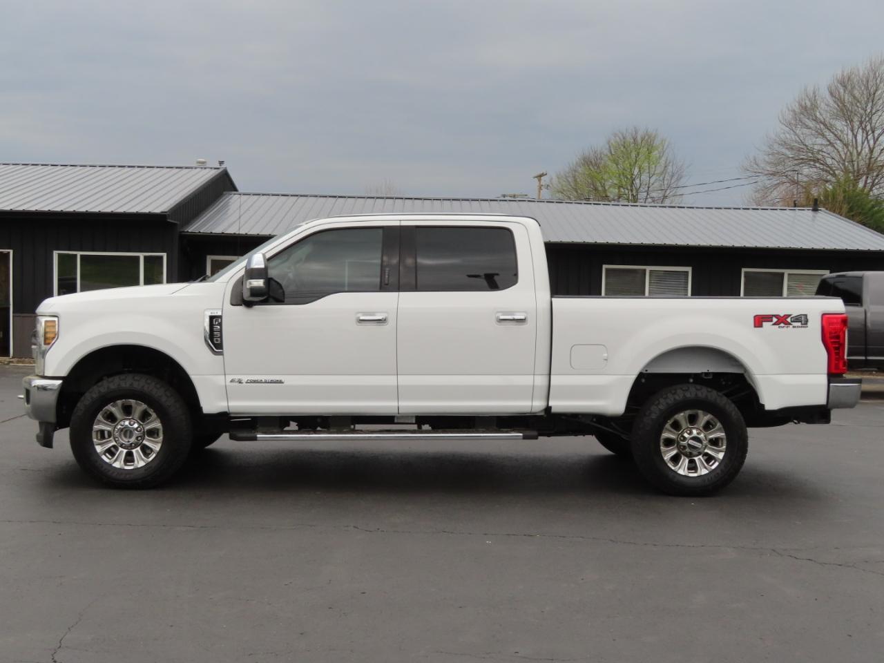 Ford Super Duty F-250 SRW XLT 4WD Crew Cab 6.75' Box 2018