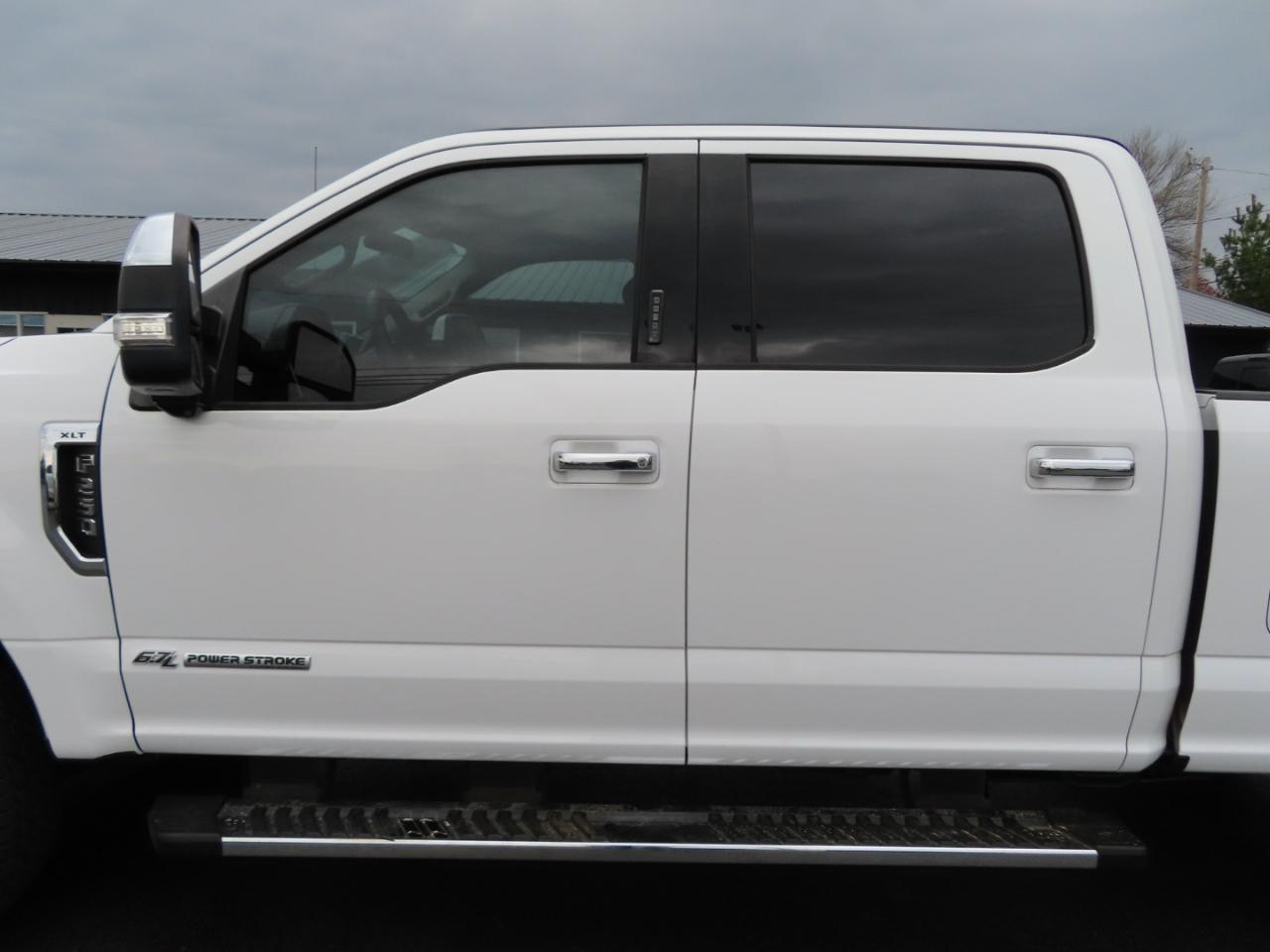 Ford Super Duty F-250 SRW XLT 4WD Crew Cab 6.75' Box 2018