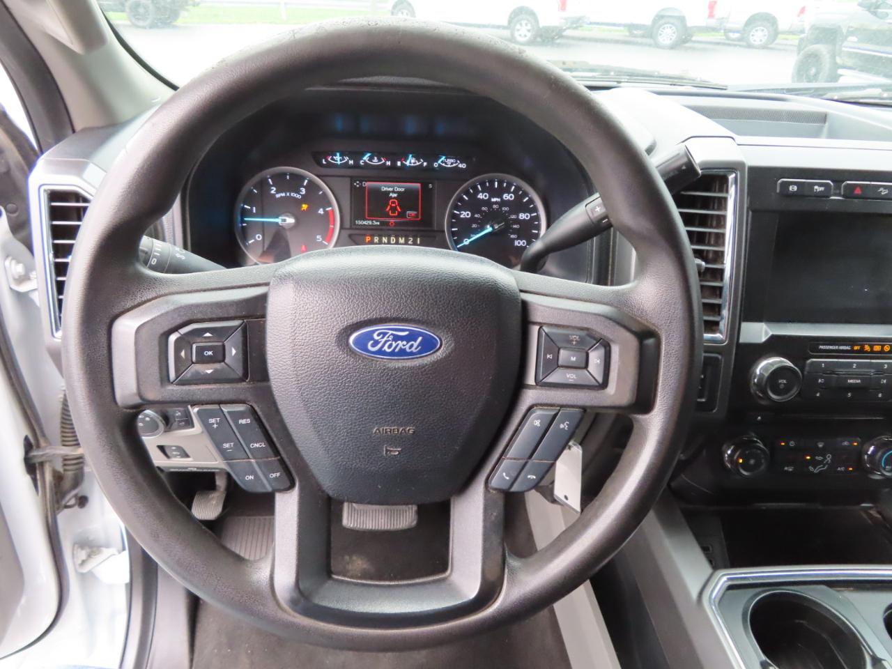 Ford Super Duty F-250 SRW XLT 4WD Crew Cab 6.75' Box 2018