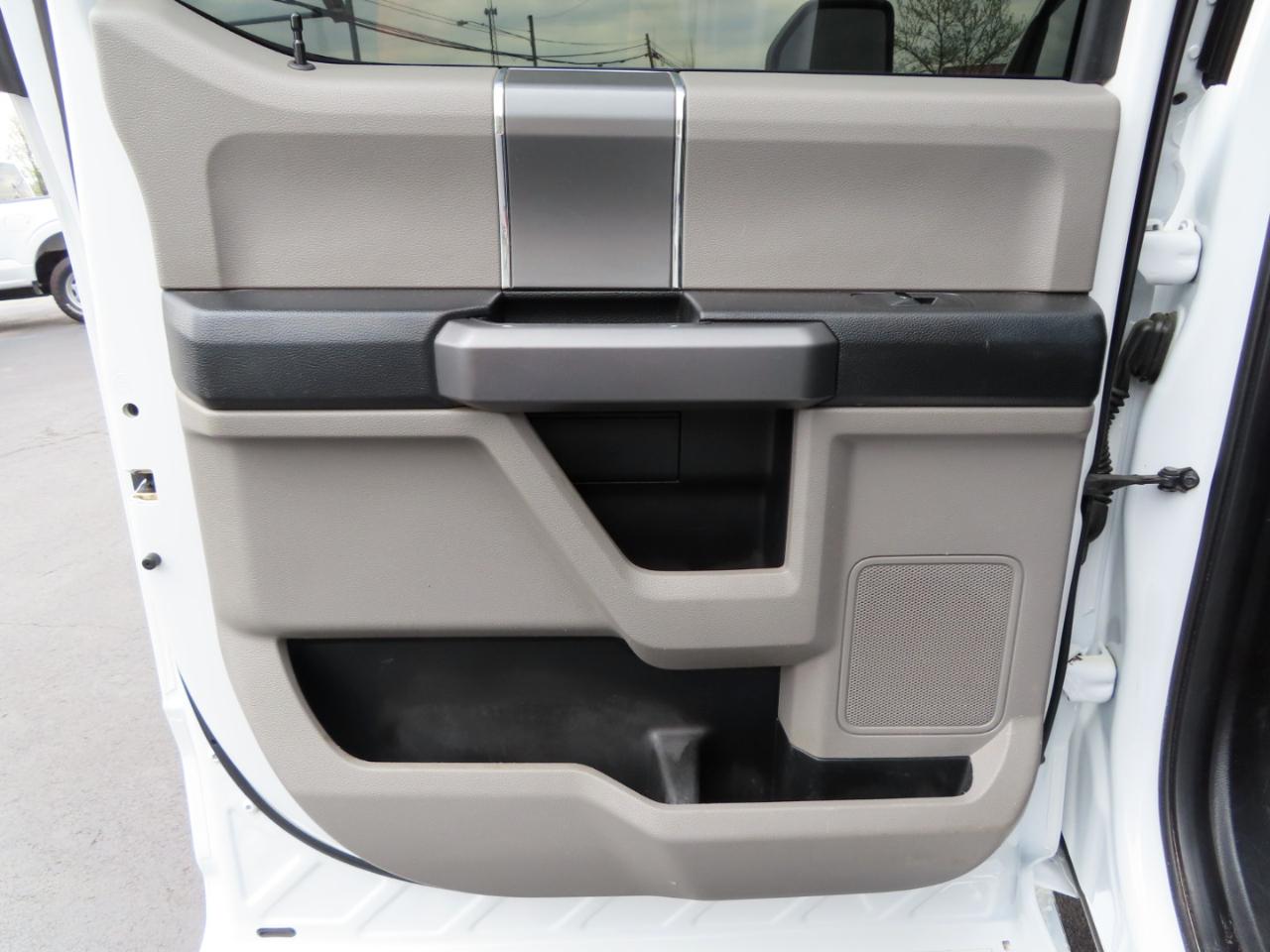 Ford Super Duty F-250 SRW XLT 4WD Crew Cab 6.75' Box 2018