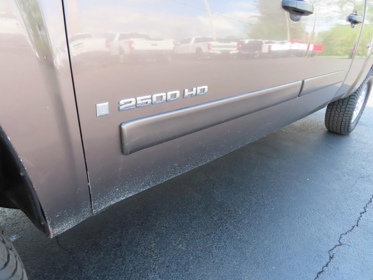 Chevrolet Silverado 2500HD 4WD Crew Cab 153" LTZ 2008