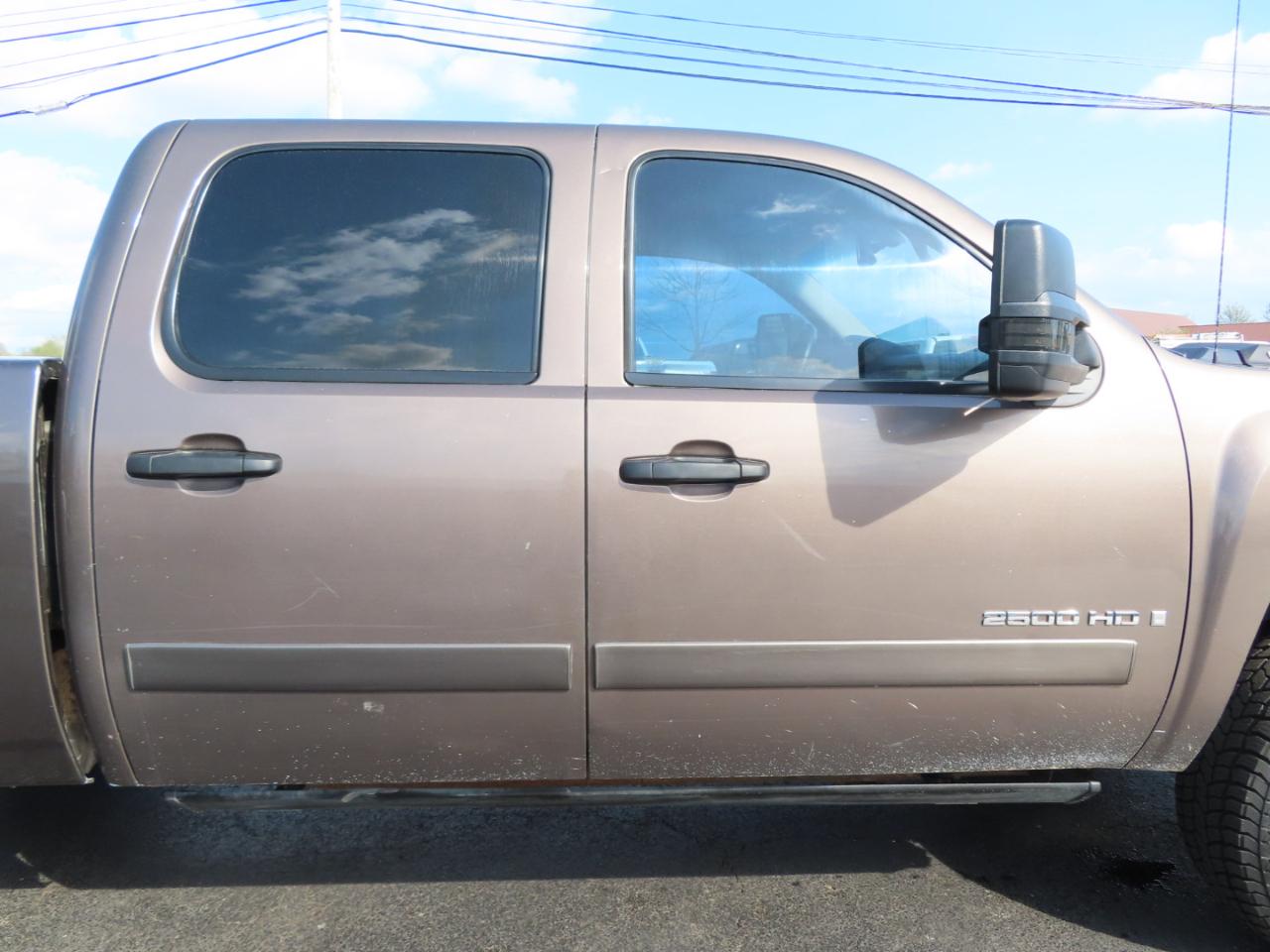 Chevrolet Silverado 2500HD 4WD Crew Cab 153" LTZ 2008