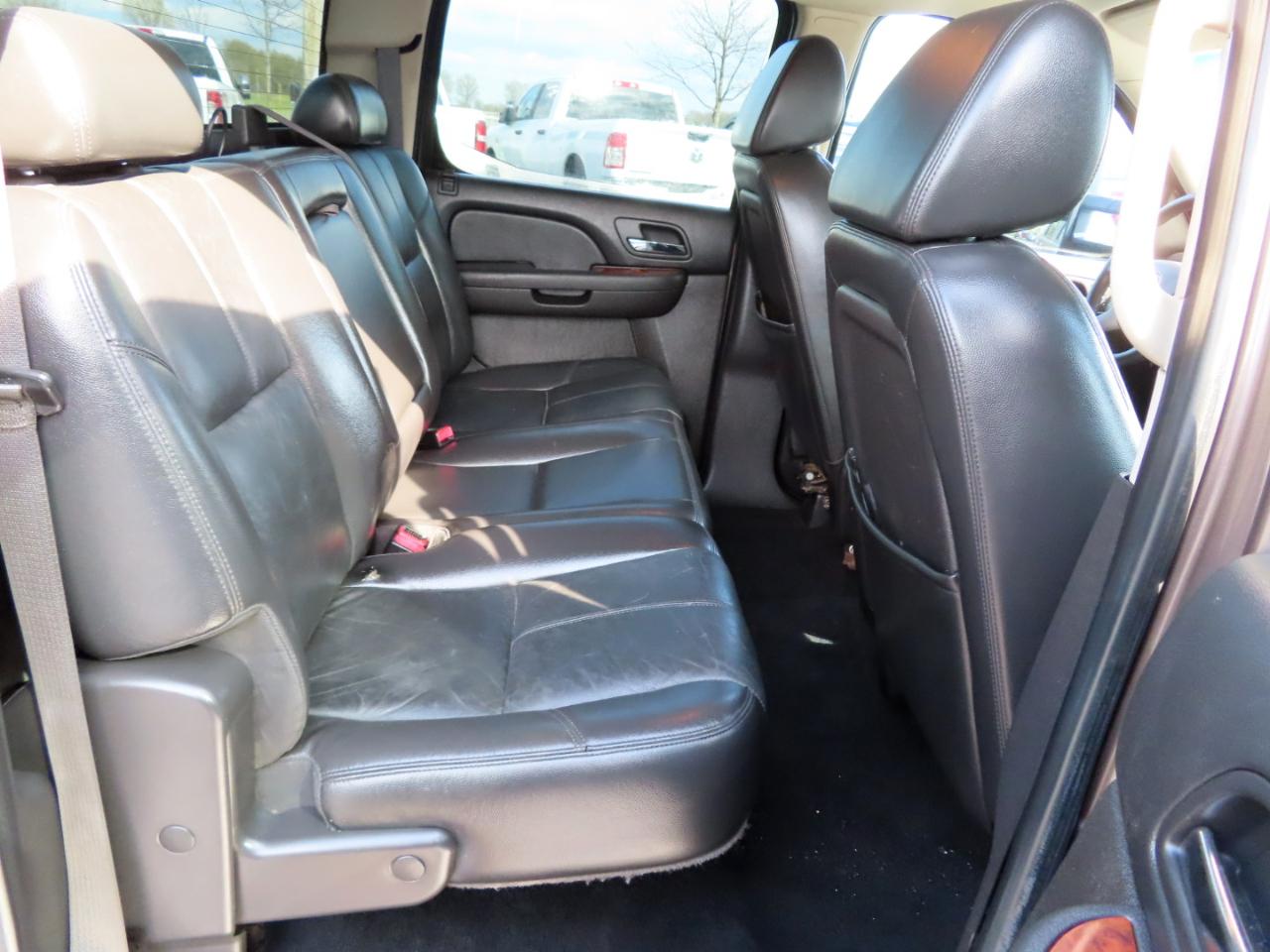 Chevrolet Silverado 2500HD 4WD Crew Cab 153" LTZ 2008