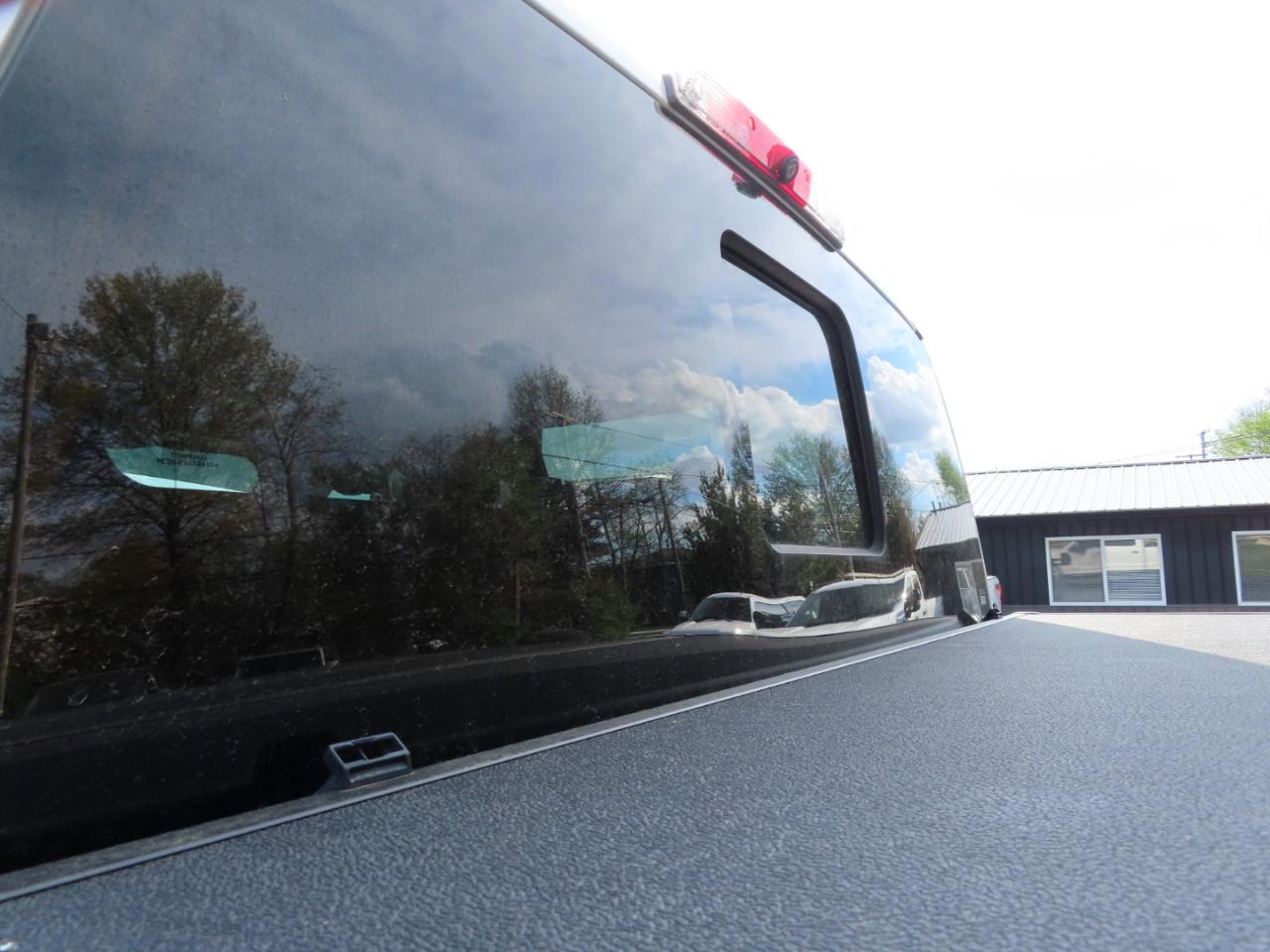 Ford Super Duty F-250 SRW Platinum 4WD Crew Cab 6.75' Box 2017