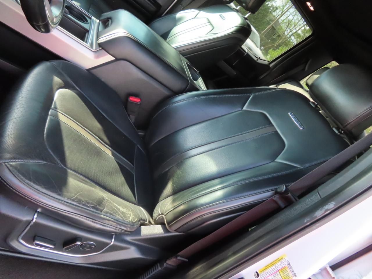 Ford Super Duty F-250 SRW Platinum 4WD Crew Cab 6.75' Box 2017