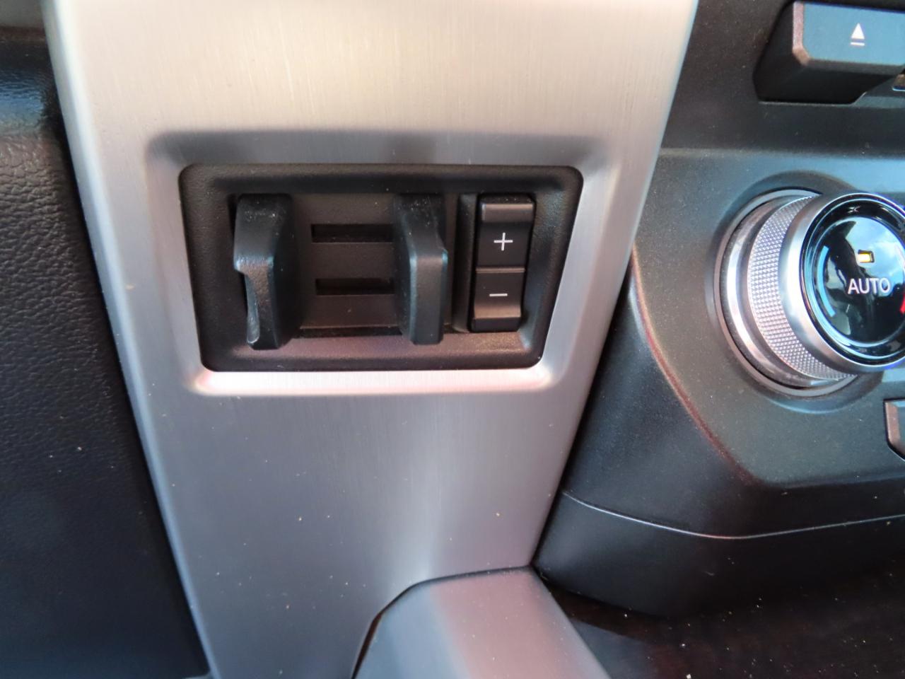 Ford Super Duty F-250 SRW Platinum 4WD Crew Cab 6.75' Box 2017