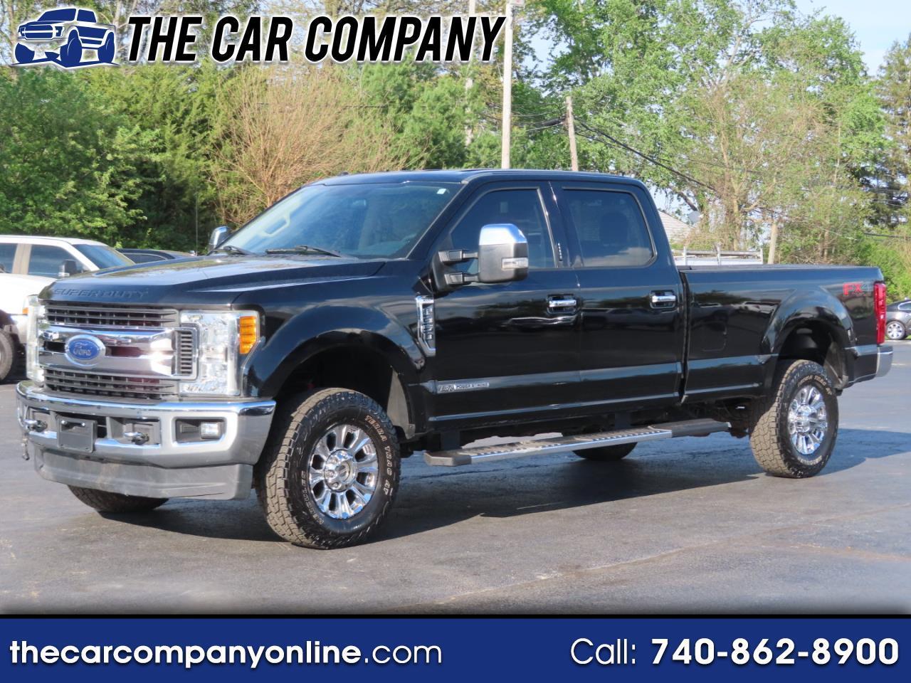 2017 Ford Super Duty F-350 SRW XLT 4WD Crew Cab 8' Box