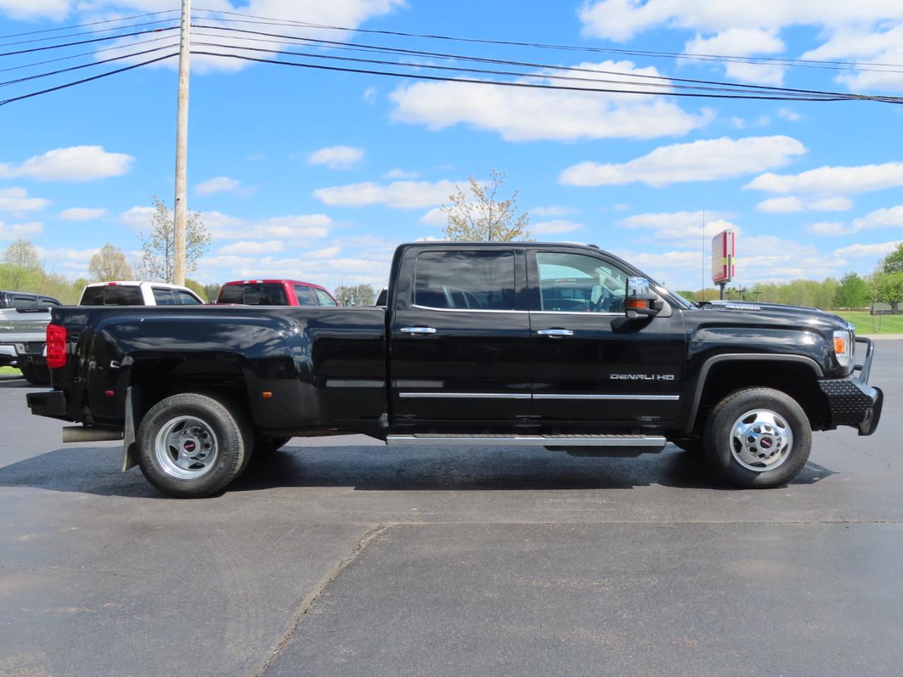 GMC Sierra 3500HD 4WD Crew Cab 167.7" Denali 2019