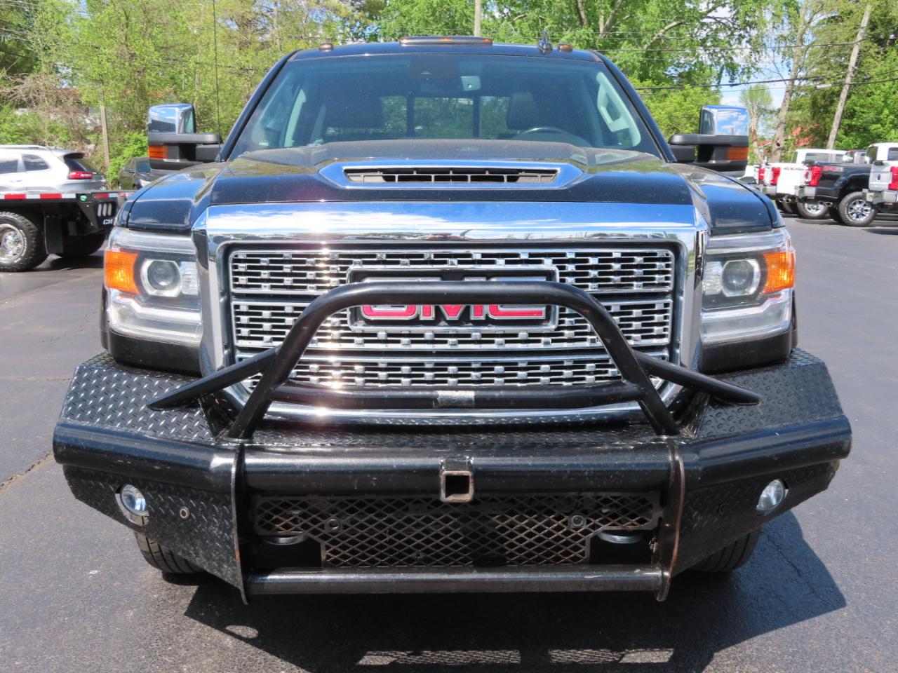 GMC Sierra 3500HD 4WD Crew Cab 167.7" Denali 2019