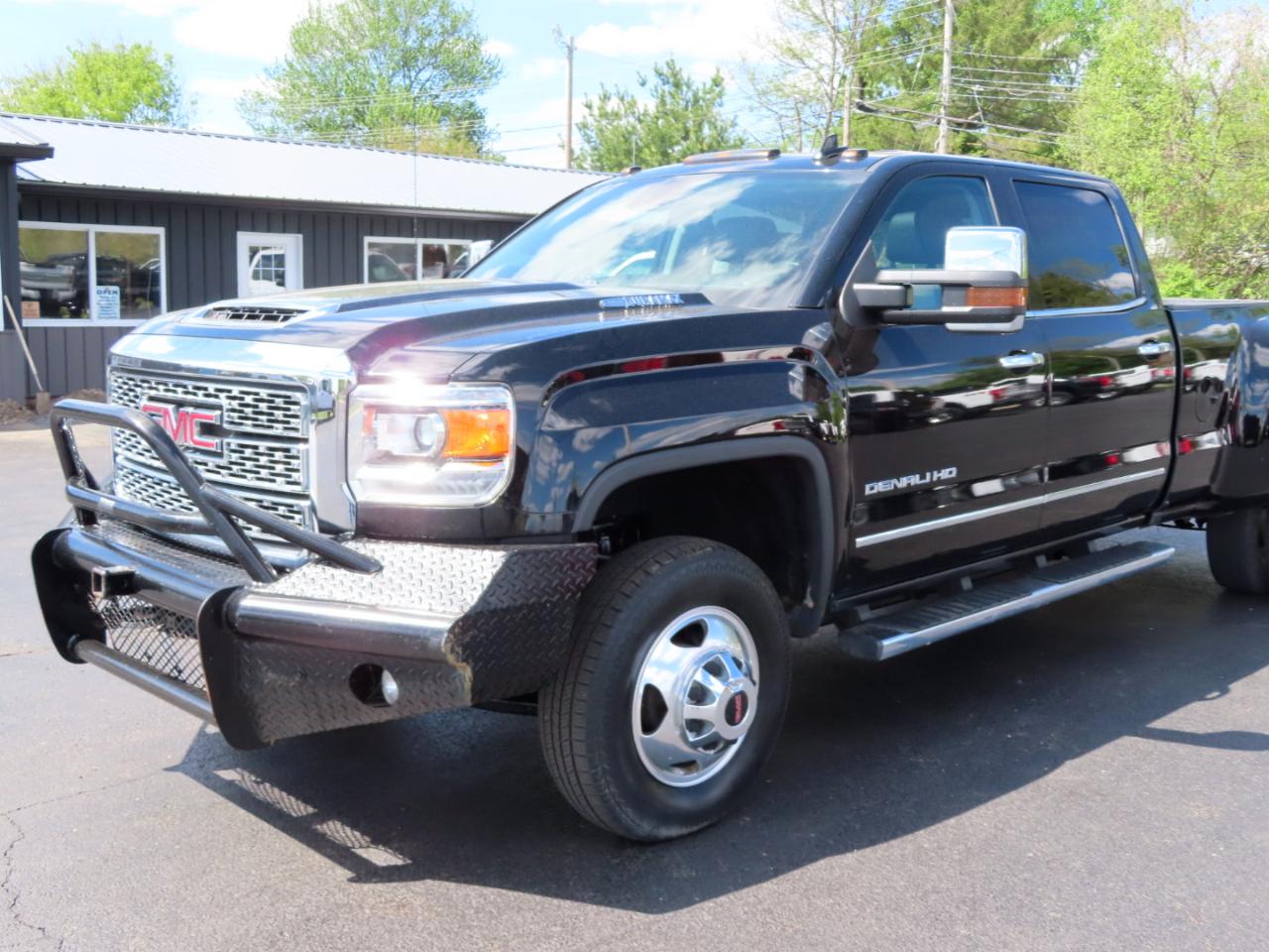 GMC Sierra 3500HD 4WD Crew Cab 167.7" Denali 2019