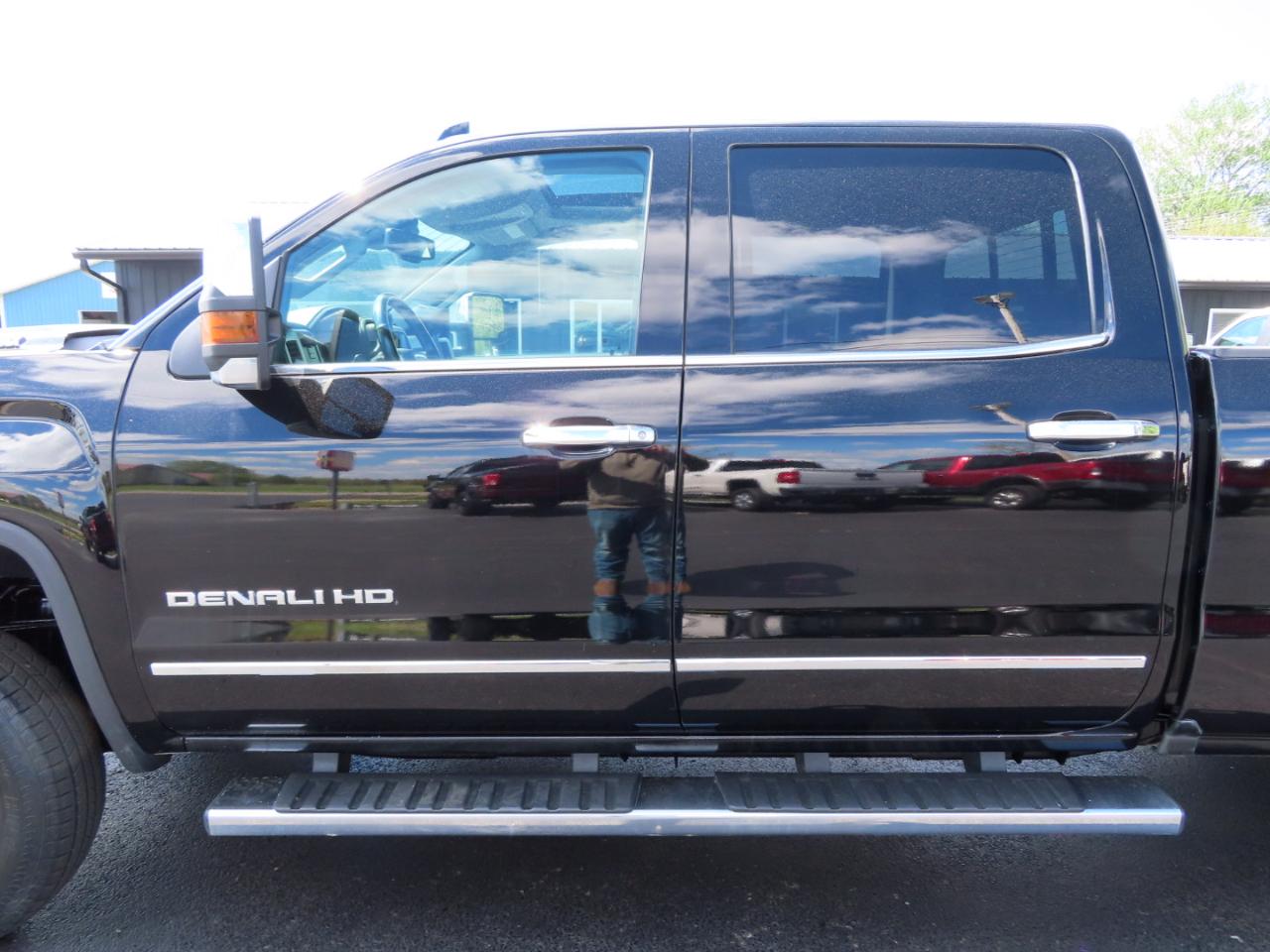 GMC Sierra 3500HD 4WD Crew Cab 167.7" Denali 2019