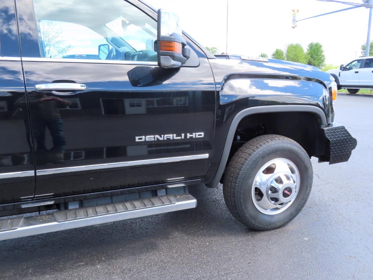 GMC Sierra 3500HD 4WD Crew Cab 167.7" Denali 2019