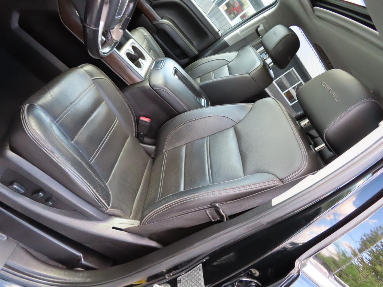 GMC Sierra 3500HD 4WD Crew Cab 167.7" Denali 2019