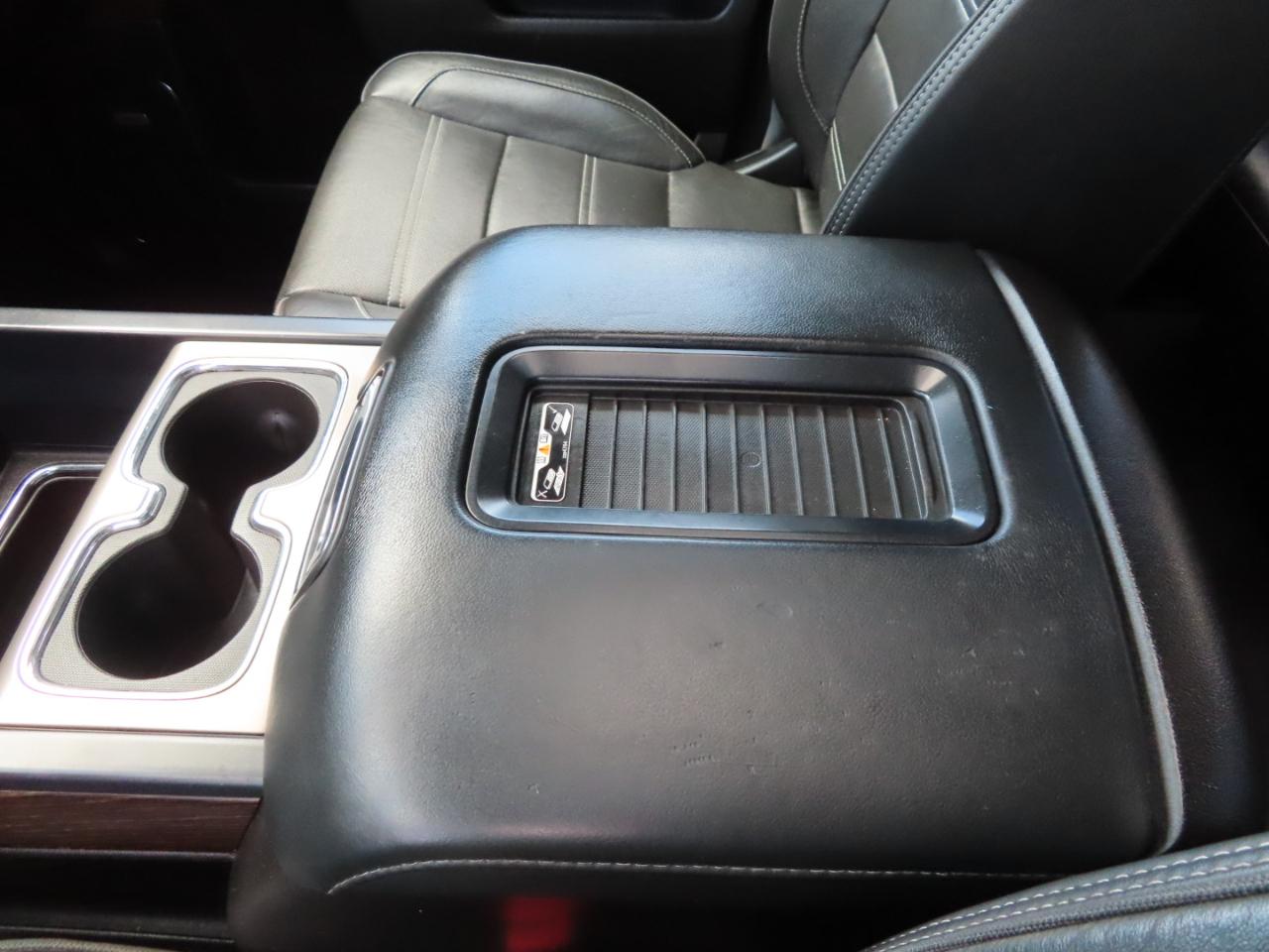 GMC Sierra 3500HD 4WD Crew Cab 167.7" Denali 2019