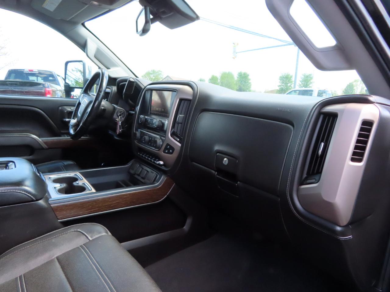 GMC Sierra 3500HD 4WD Crew Cab 167.7" Denali 2019