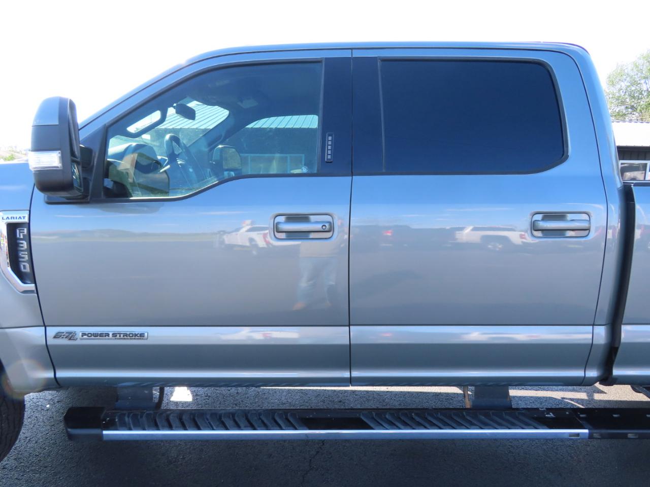 Ford Super Duty F-350 SRW Lariat 4WD Crew Cab 8' Box 2019