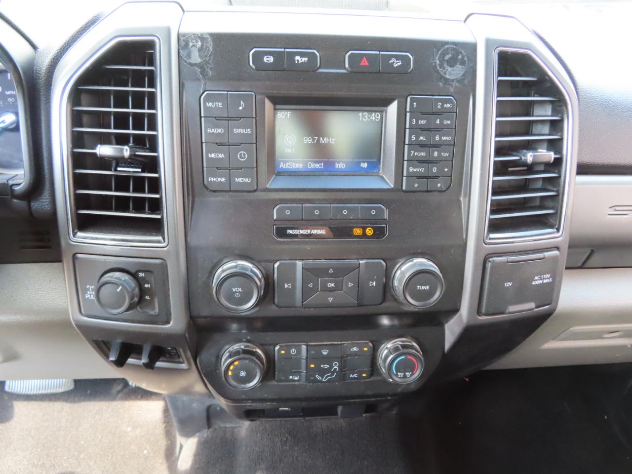 Ford Super Duty F-250 SRW XLT 4WD Crew Cab 8' Box 2019