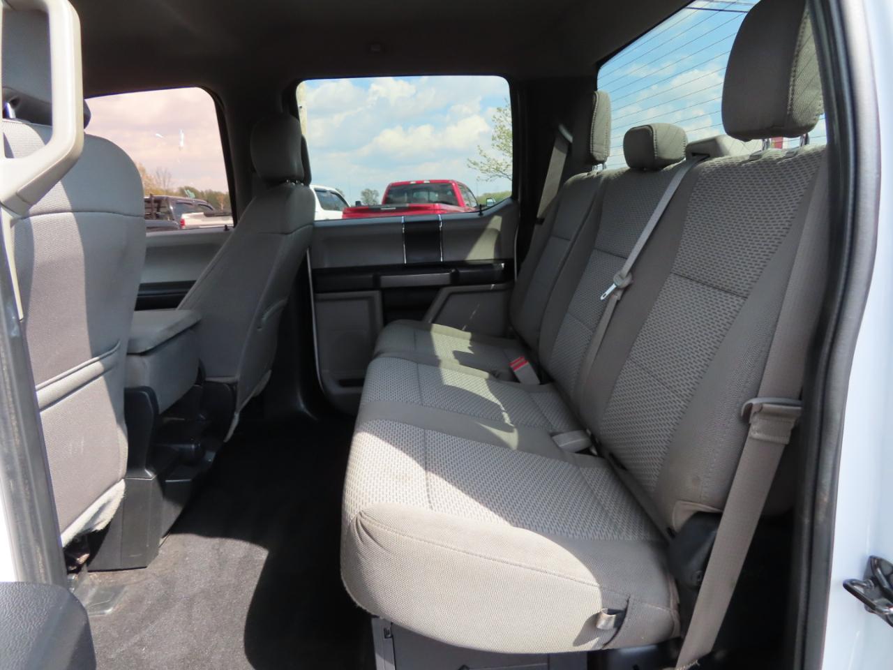 Ford Super Duty F-250 SRW XLT 4WD Crew Cab 8' Box 2019