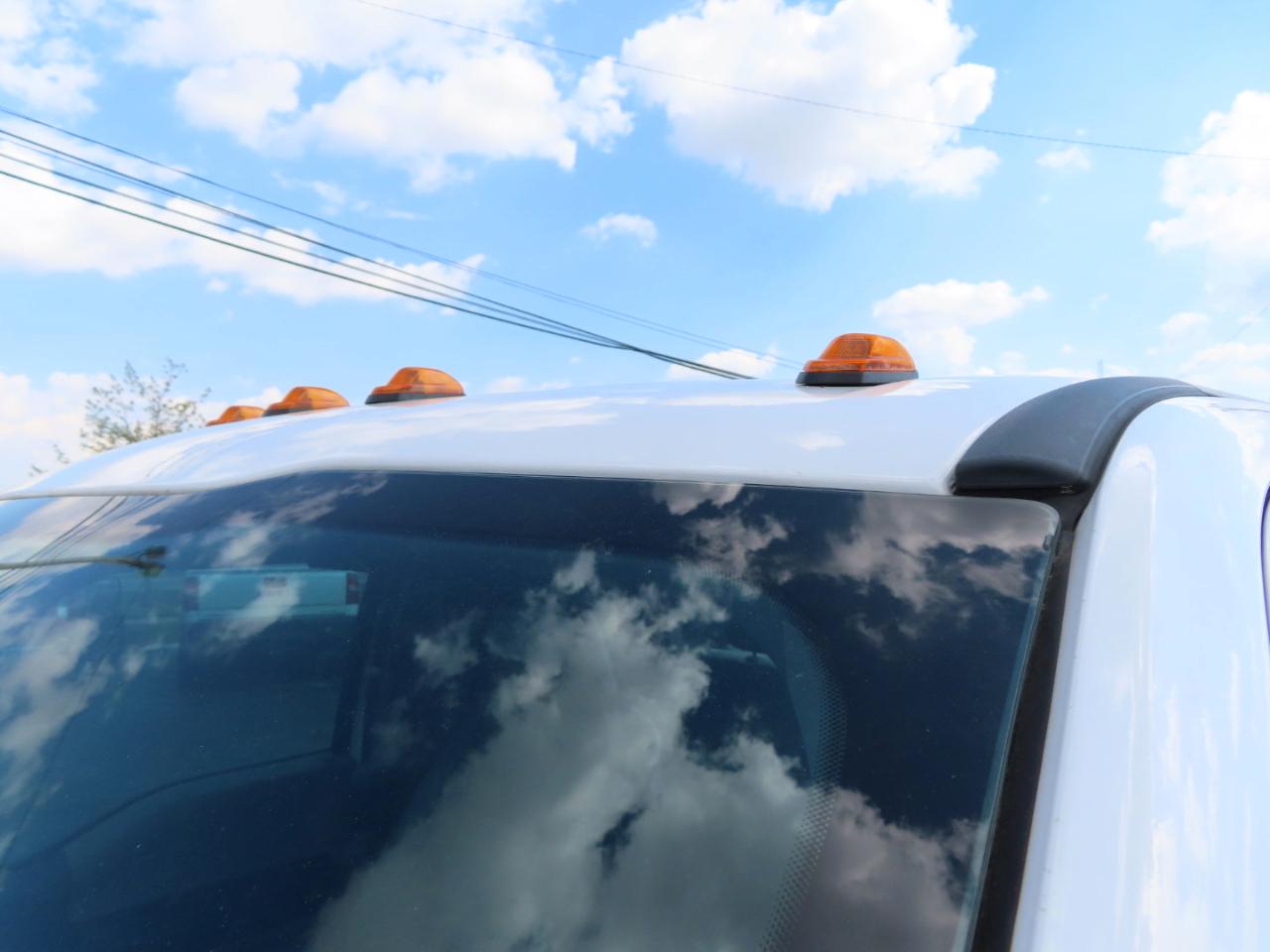 Ford Super Duty F-450 DRW XL 4WD SuperCab 168" WB 60" CA 2019