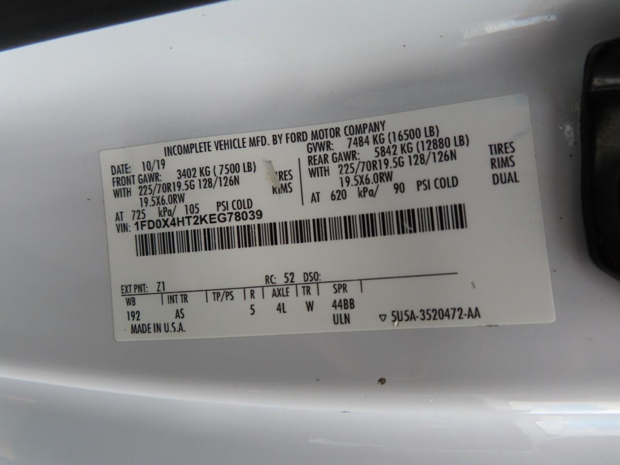 Ford Super Duty F-450 DRW XL 4WD SuperCab 168" WB 60" CA 2019