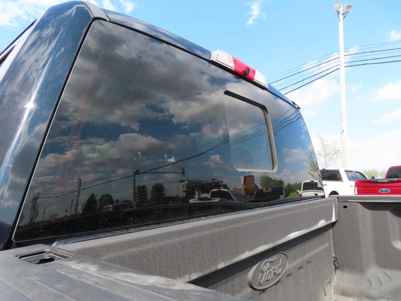 Ford Super Duty F-450 DRW Platinum 4WD Crew Cab 8' Box 2018