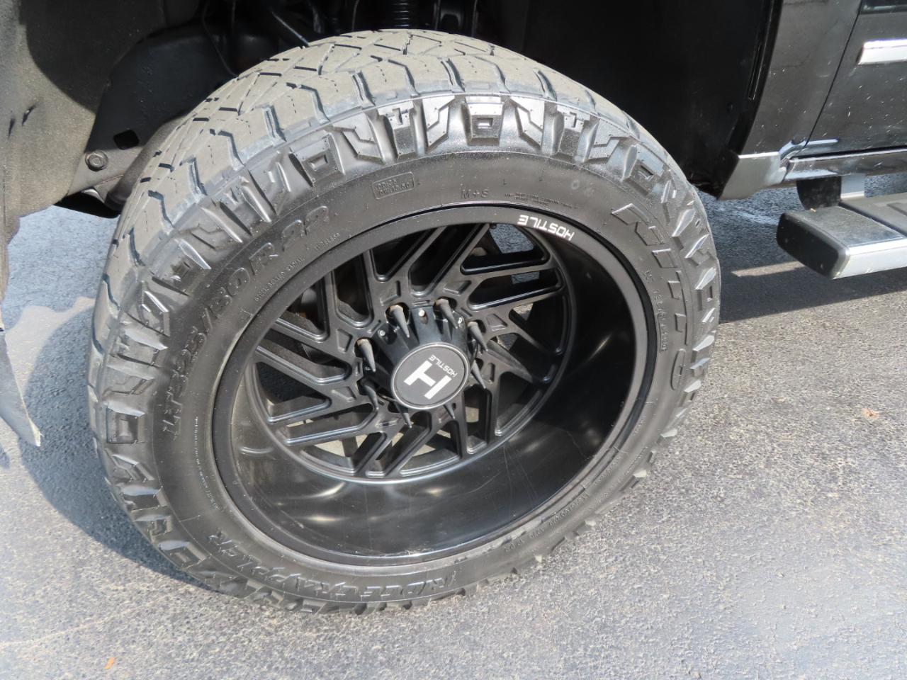 Chevrolet Silverado 2500HD Built After Aug 14 4WD Crew Cab 153.7" High Country 2015