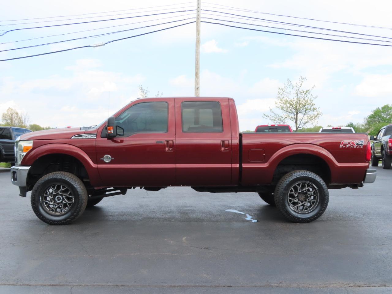 Ford Super Duty F-250 SRW 4WD Crew Cab 156" Lariat 2016