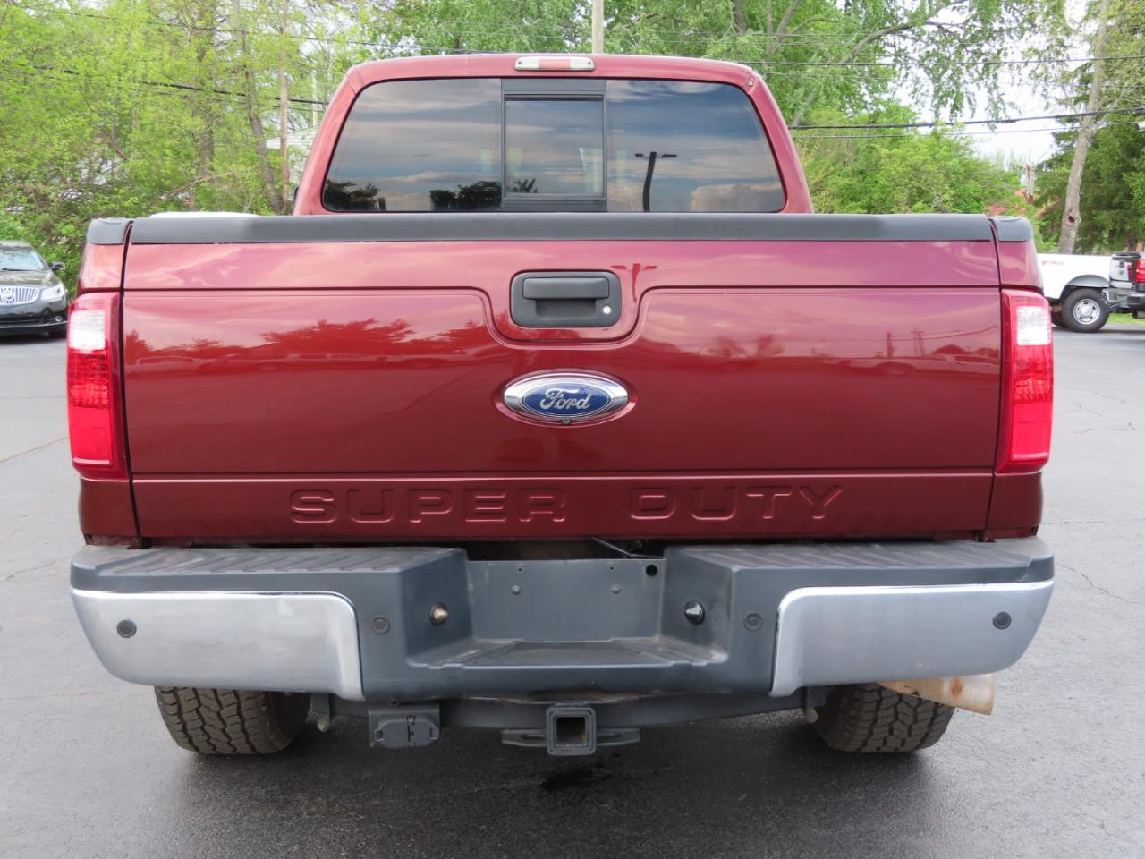 Ford Super Duty F-250 SRW 4WD Crew Cab 156" Lariat 2016