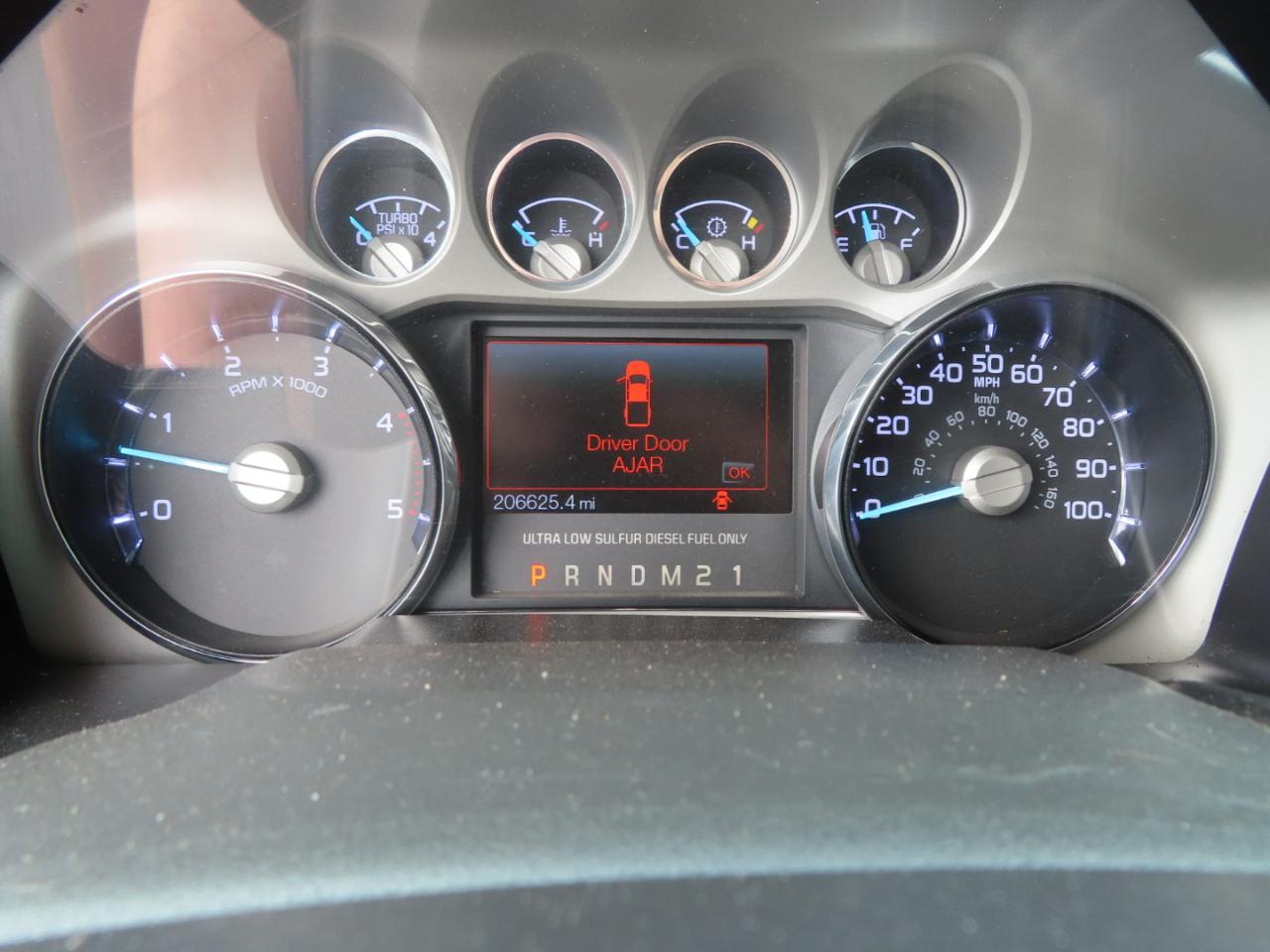 Ford Super Duty F-250 SRW 4WD Crew Cab 156" Lariat 2016