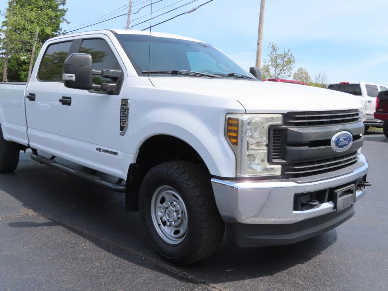 Ford Super Duty F-250 SRW XL 4WD Crew Cab 8' Box 2019