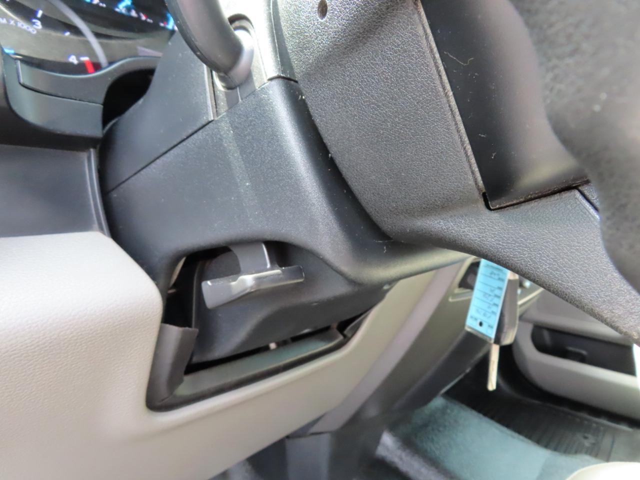 Ford Super Duty F-250 SRW XL 4WD Crew Cab 8' Box 2019