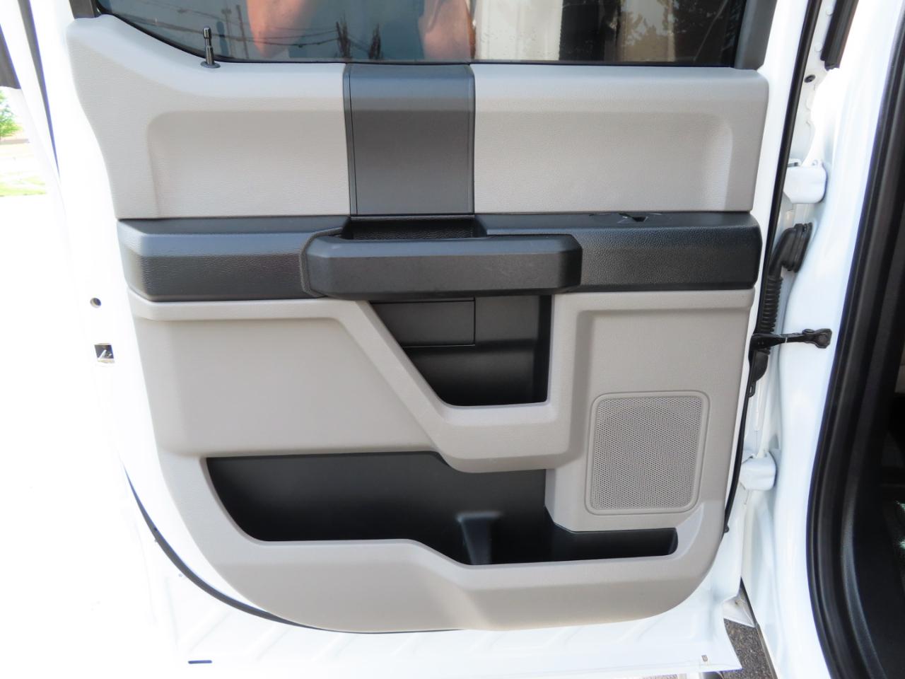 Ford Super Duty F-250 SRW XL 4WD Crew Cab 8' Box 2019