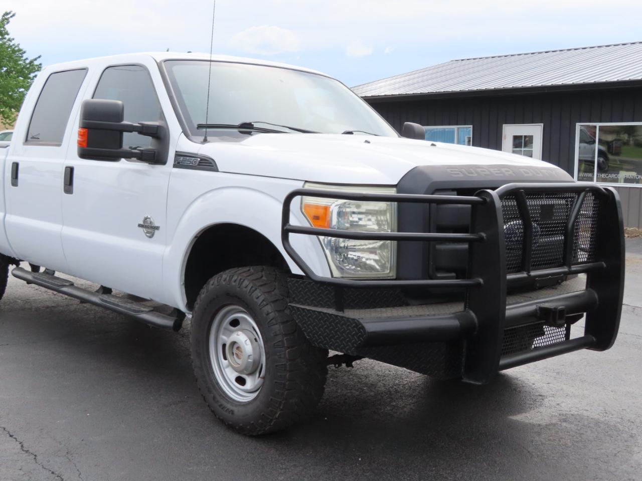 Ford Super Duty F-250 SRW 4WD Crew Cab 156" XL 2016