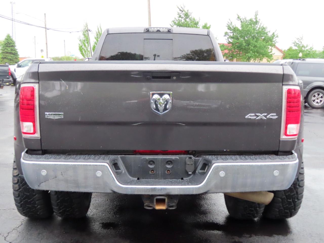 RAM 3500 Laramie 4x4 Crew Cab 8' Box 2018