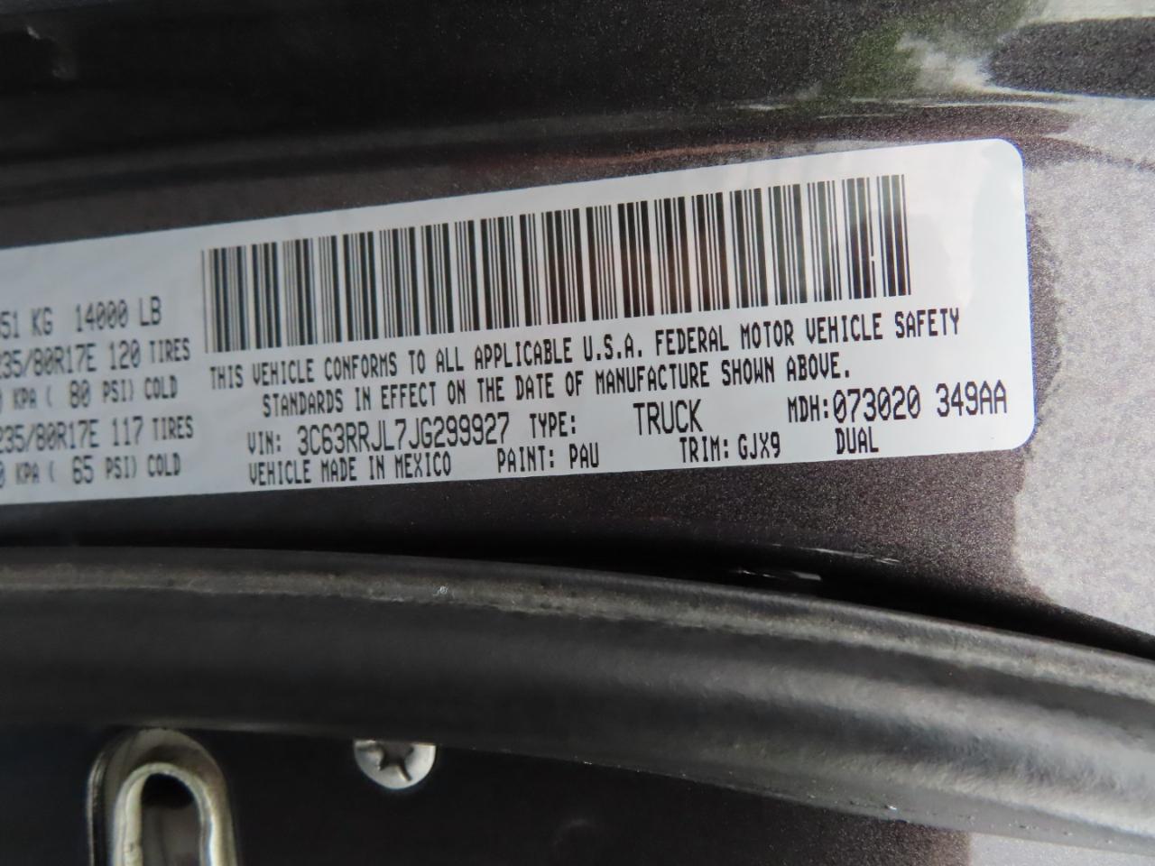 RAM 3500 Laramie 4x4 Crew Cab 8' Box 2018