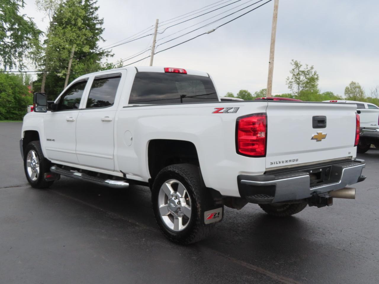 Chevrolet Silverado 2500HD 4WD Crew Cab 153.7" LT 2018