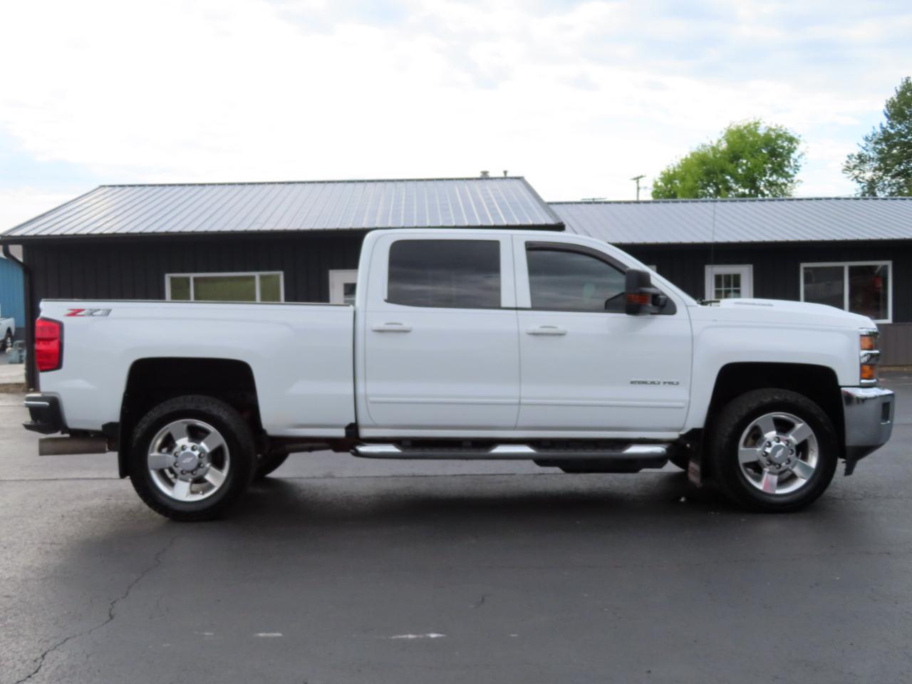 Chevrolet Silverado 2500HD 4WD Crew Cab 153.7" LT 2018