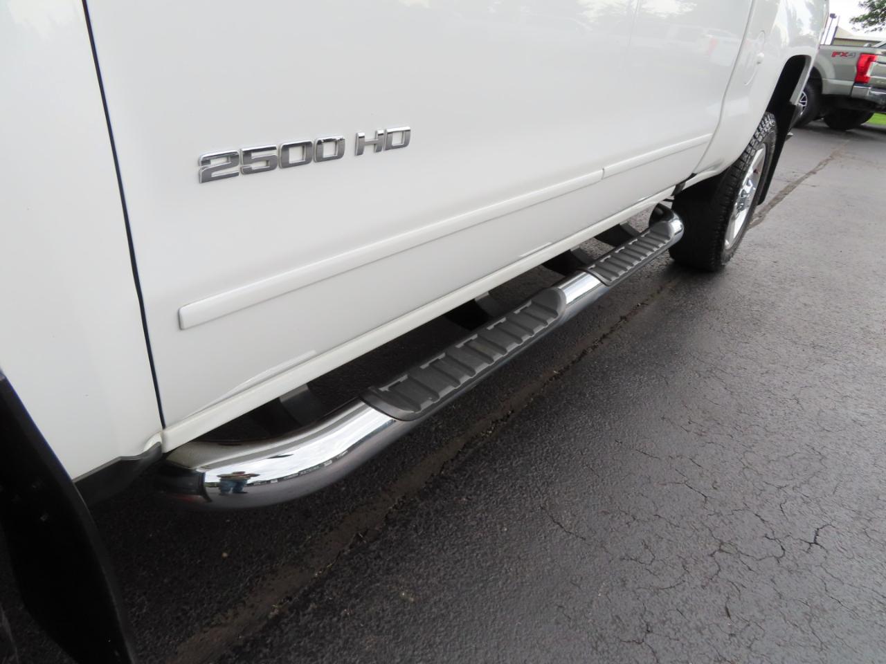 Chevrolet Silverado 2500HD 4WD Crew Cab 153.7" LT 2018