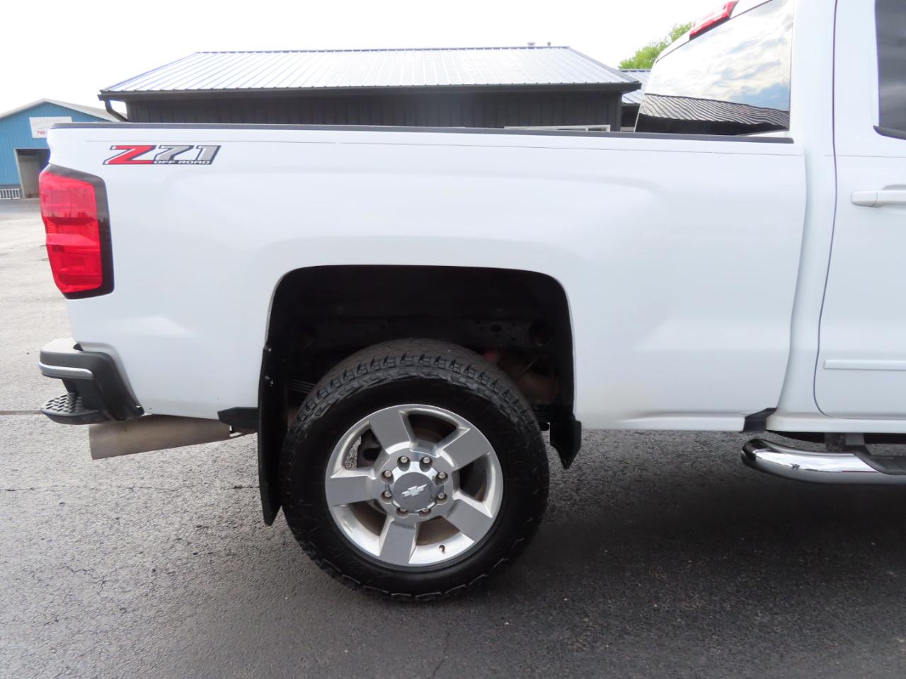 Chevrolet Silverado 2500HD 4WD Crew Cab 153.7" LT 2018