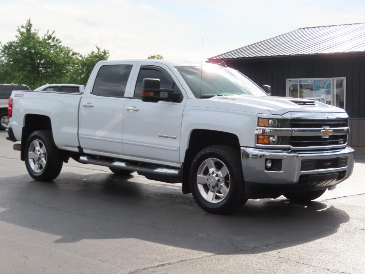 Chevrolet Silverado 2500HD 4WD Crew Cab 153.7" LT 2018