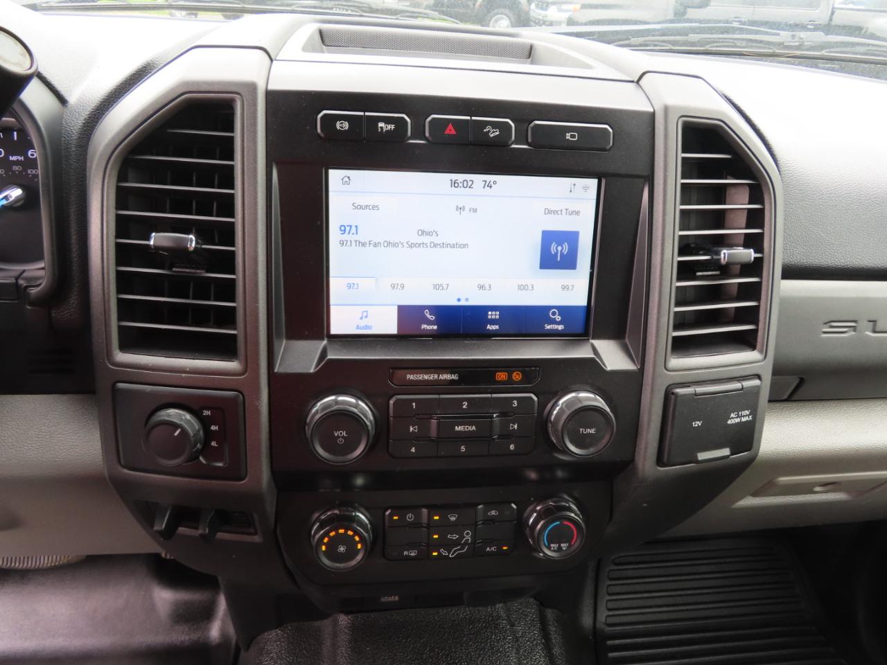 Ford Super Duty F-450 DRW XL 4WD Crew Cab 8' Box 2021