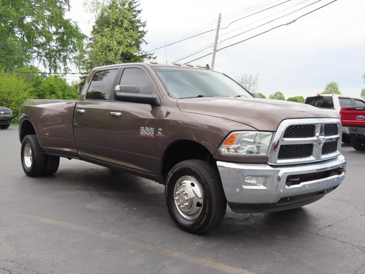 RAM 3500 SLT 4x4 Crew Cab 8' Box 2018
