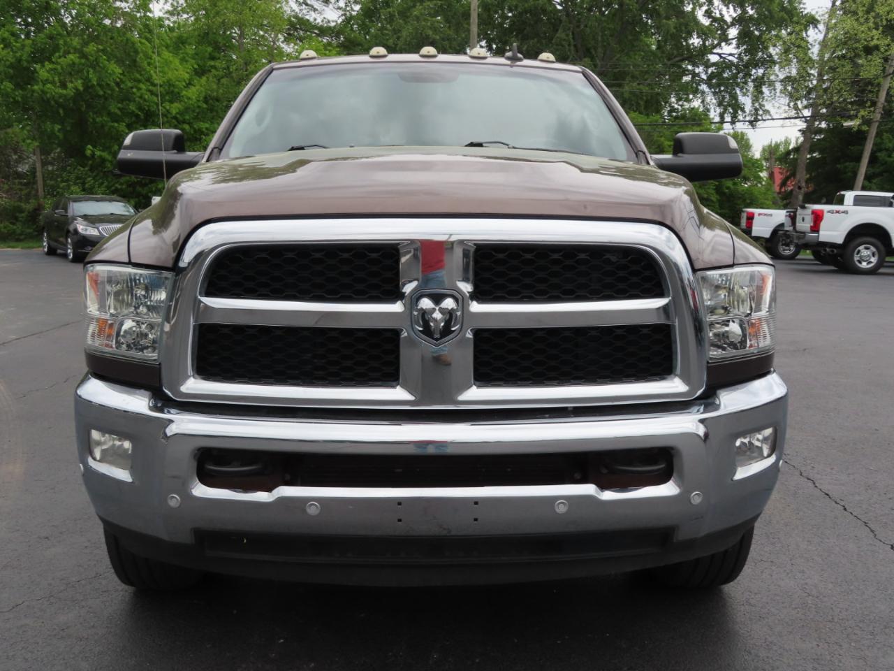 RAM 3500 SLT 4x4 Crew Cab 8' Box 2018