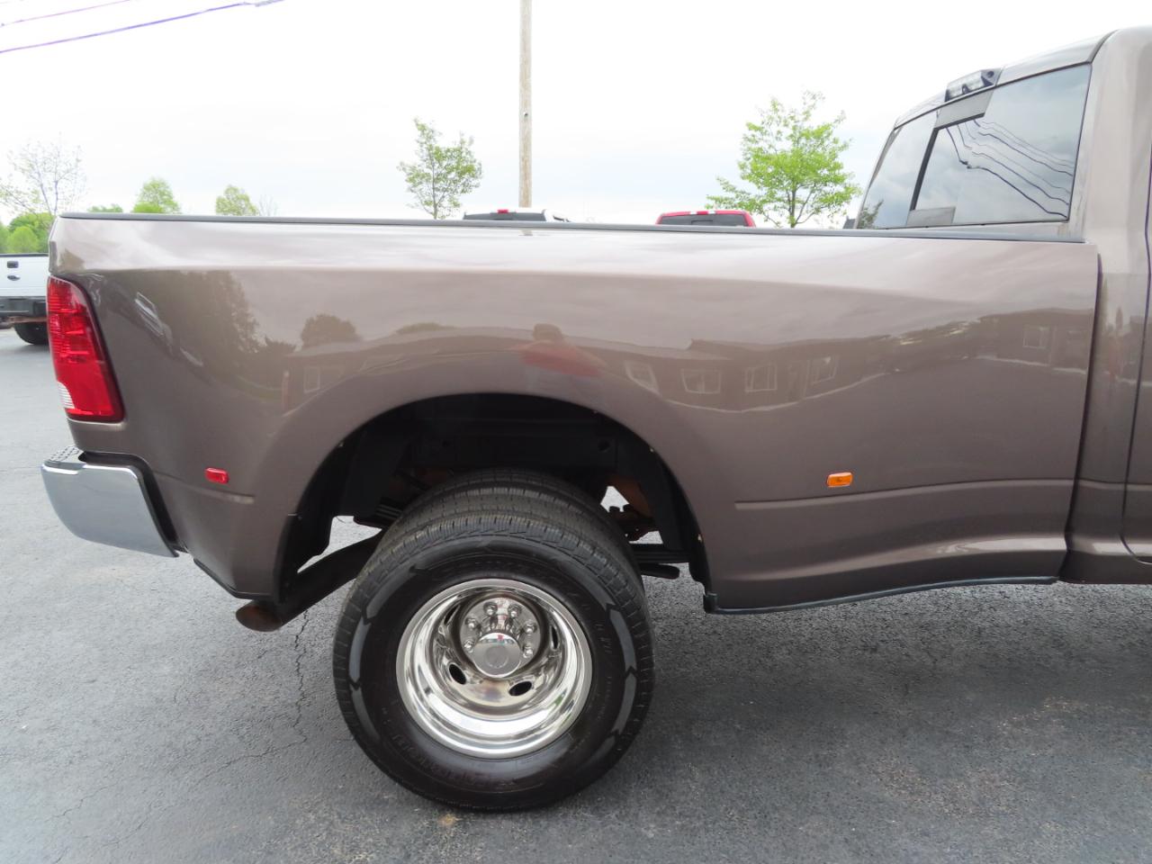 RAM 3500 SLT 4x4 Crew Cab 8' Box 2018