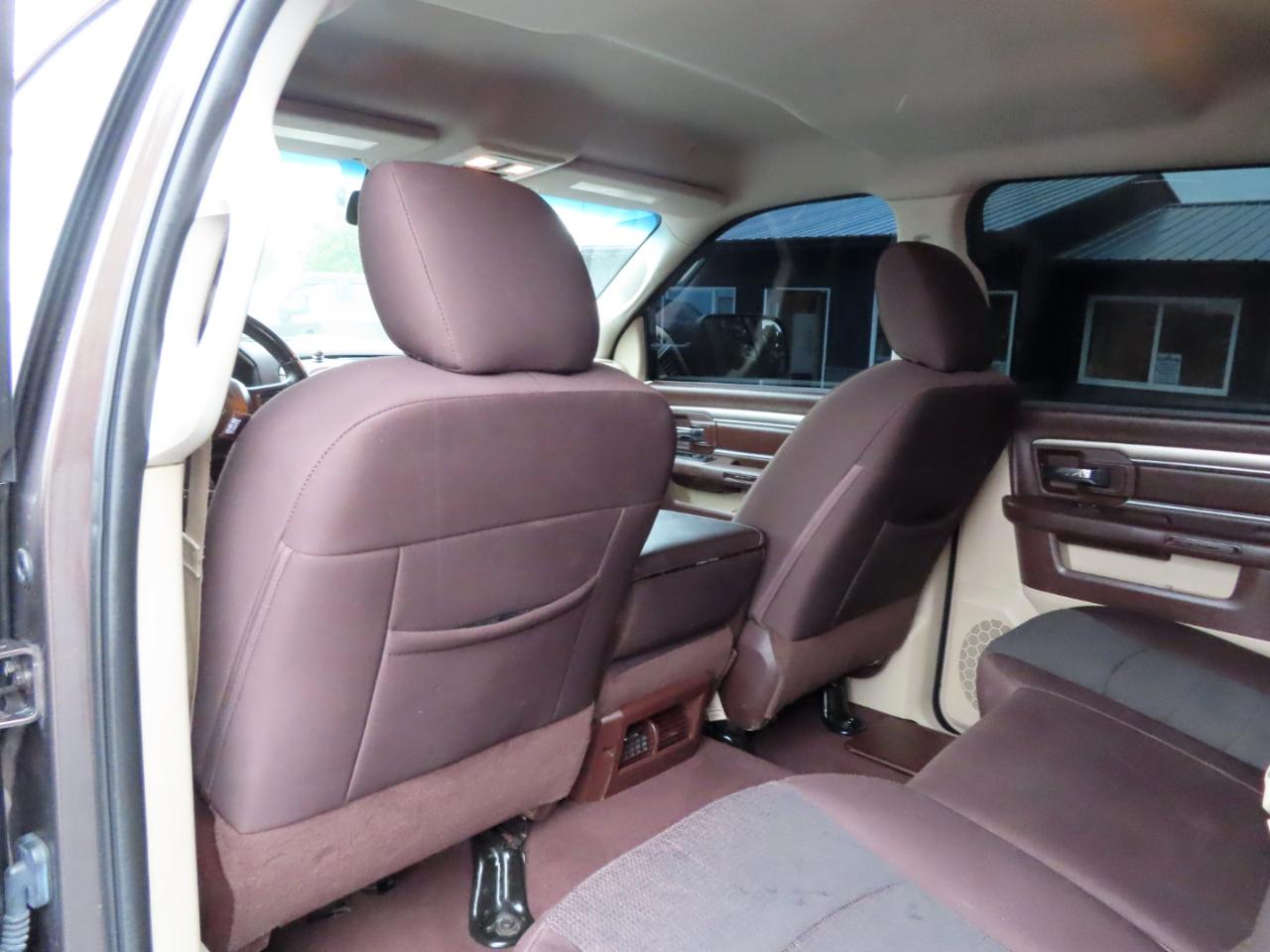 RAM 3500 SLT 4x4 Crew Cab 8' Box 2018