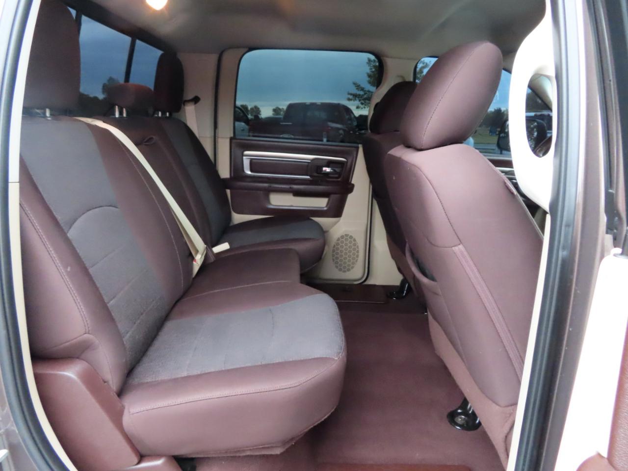 RAM 3500 SLT 4x4 Crew Cab 8' Box 2018