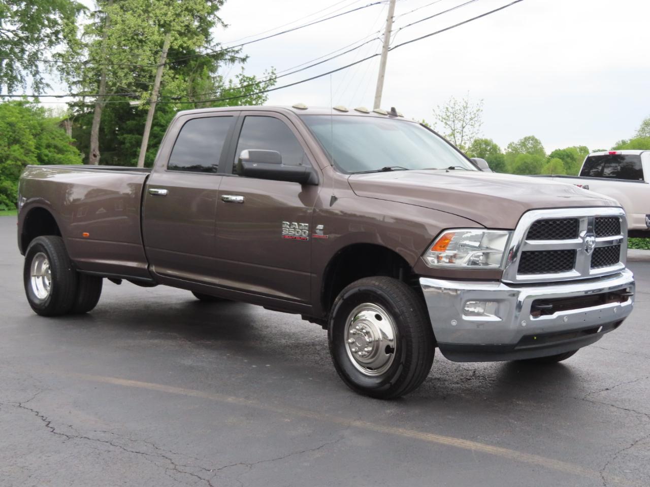 RAM 3500 SLT 4x4 Crew Cab 8' Box 2018