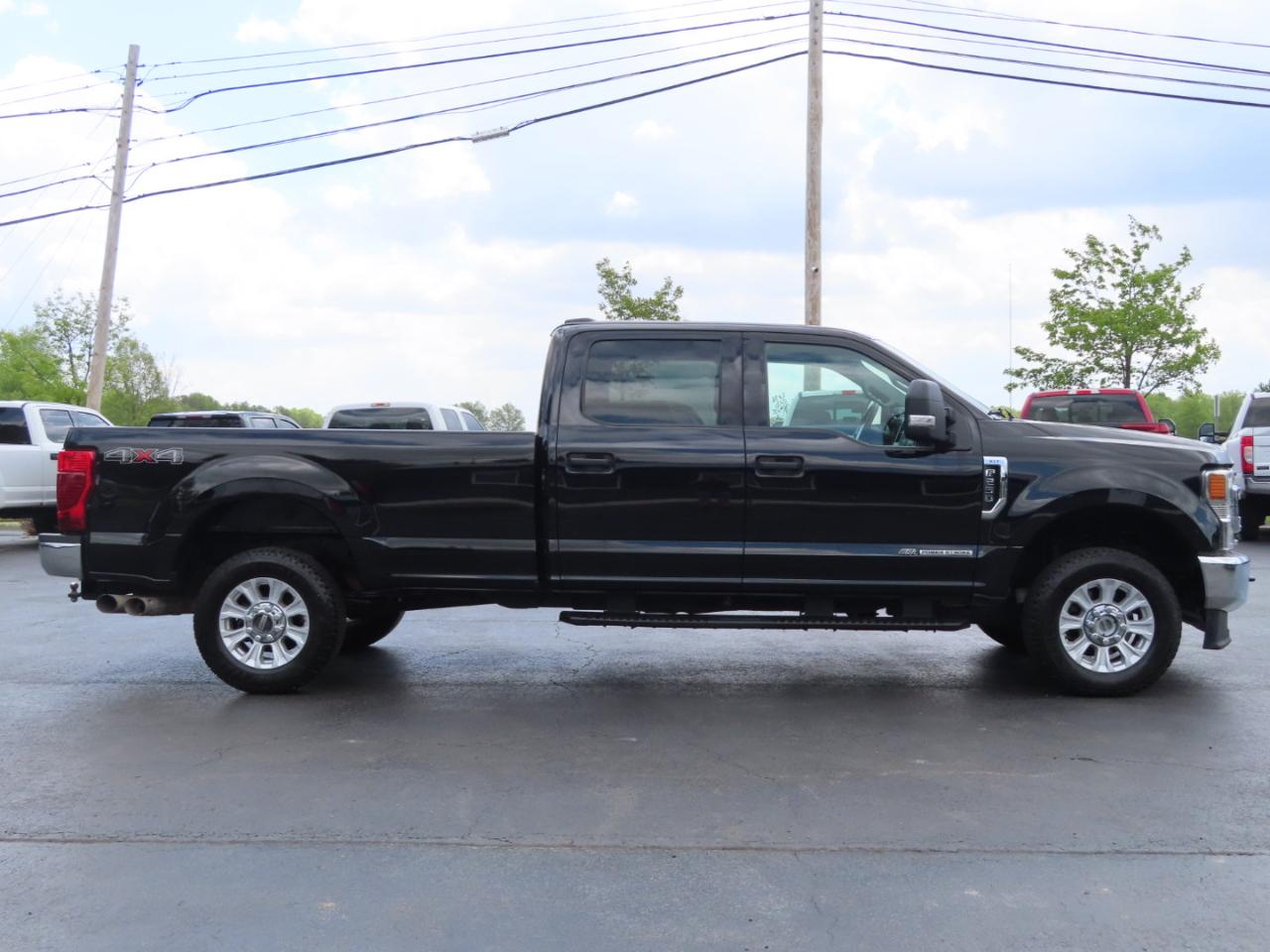 Ford Super Duty F-250 SRW XLT 4WD Crew Cab 8' Box 2021